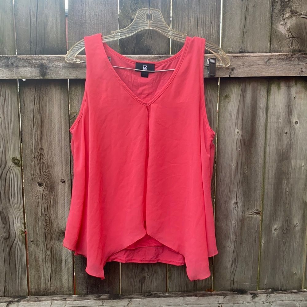 IZ Byer layered top sz. L